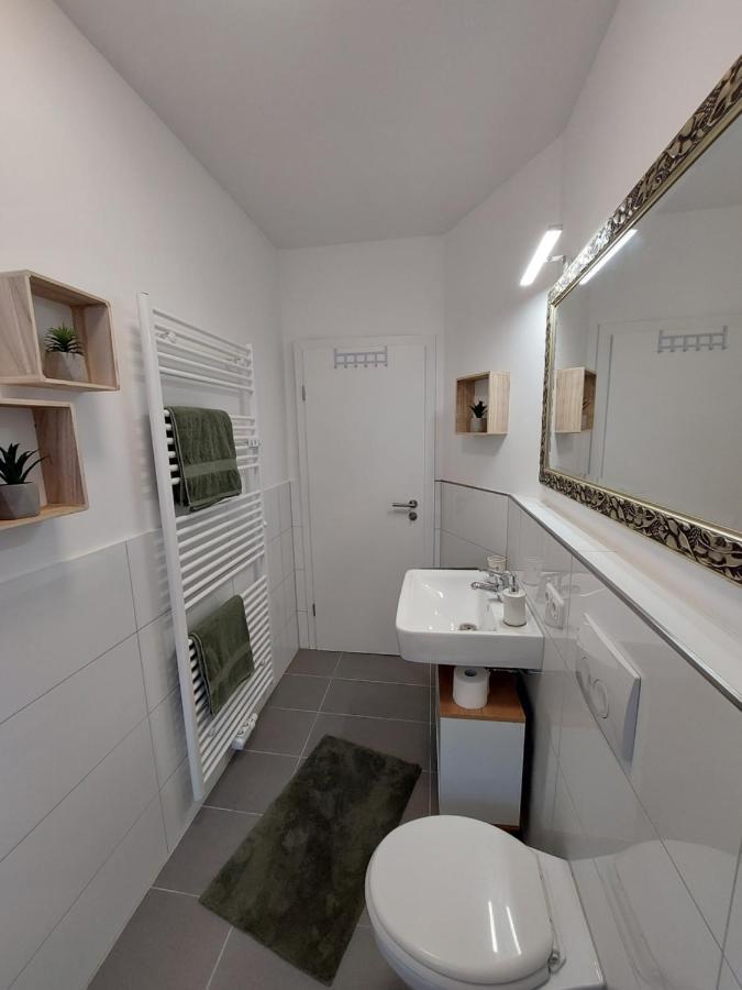 Gemuetliche Familienwohnung In Der Naehe Des Nordparks Und Des Norparkcenters! Bielefeld Exterior foto